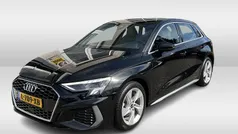 Zwart Gebruikt 2021 Audi A3 Sportback S-Line Hatchback | € 26.950 (Eerlijke prijs)