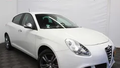 Gebruikt 2015 Alfa Romeo Giulietta Distinctive Hatchback | € 7.900 (Super prijs)
