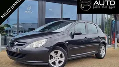 Gebruikt 2003 Peugeot 307 Hatchback | € 1.245 (Eerlijke prijs)