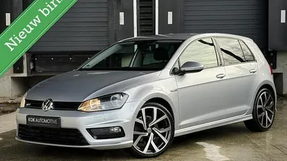 Gebruikt 2014 VW Golf VII Cup Hatchback | € 10.249 (Eerlijke prijs)