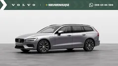 Grijs Nieuw 2025 Volvo V60 Stationwagen | € 57.523 (Eerlijke prijs)