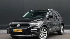 Gebruikt 2020 VW T-Roc Business SUV | € 19.900 (Eerlijke prijs)
