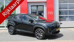 Zwart Gebruikt 2024 Toyota Yaris Cross Limited SUV | € 29.400 (Eerlijke prijs)