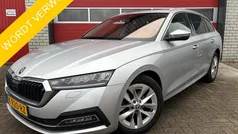 Grijs Gebruikt 2021 Skoda Octavia Business Line Stationwagen | € 17.283 (Eerlijke prijs)