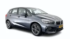Mineral grey (grijs metallic) Gebruikt 2021 BMW 218 Executive Stationwagen | € 17.445 (Goede deal)