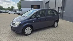 Grijs Gebruikt 2009 Opel Meriva Cosmo MPV | € 2.750 (Eerlijke prijs)