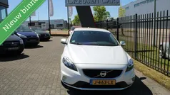 Wit Gebruikt 2015 Volvo V40 R-Design Stationwagen | € 15.950 (Eerlijke prijs)