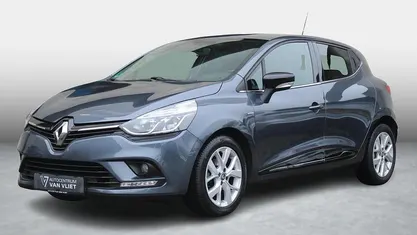 Grijs Gebruikt 2019 Renault Clio IV LIMITED Hatchback | € 10.299 (Eerlijke prijs)