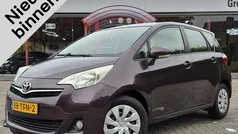 Gebruikt 2012 Toyota Verso-S MPV | € 7.840 (Eerlijke prijs)