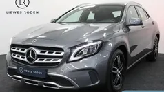 Grijs Gebruikt 2019 Mercedes GLA180 Business SUV | € 24.950 (Goede deal)