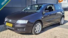 Gebruikt 2003 Fiat Stilo Dynamic Hatchback | € 1.999 (Eerlijke prijs)