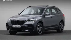 Grijs Gebruikt 2021 BMW X1 Executive SUV | € 33.880 (Eerlijke prijs)