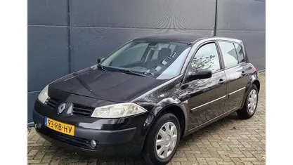 Occasion Renault Mégane II Dynamique 113 PK (83 kW) 2005 Hatchback