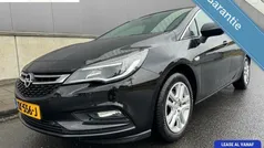 Zwart Gebruikt 2018 Opel Astra Edition Stationwagen | € 7.900 (Goede deal)