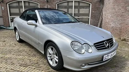 Grijs Occasion 2003 Mercedes CLK240 Avantgarde Cabriolet | € 6.950 (Eerlijke prijs)