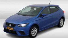 Blauw, metallic lak Gebruikt 2024 Seat Ibiza Business Hatchback | € 19.950 (Eerlijke prijs)
