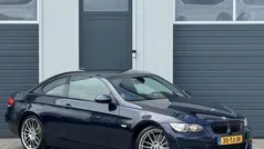 Blauw Gebruikt 2006 BMW 335 Executive Coupé | € 11.995 (Eerlijke prijs)