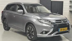 Gebruikt 2015 Mitsubishi Outlander P-HEV Edition SUV | € 15.950 (Eerlijke prijs)