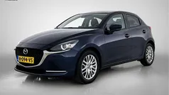 Blauw Gebruikt 2020 Mazda 2 Luxury Hatchback | € 17.795 (Eerlijke prijs)