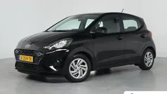 Zwart Gebruikt 2024 Hyundai i10 Comfort Hatchback | € 16.895 (Eerlijke prijs)
