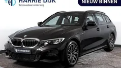 Zwart Gebruikt 2021 BMW 330 Executive Stationwagen | € 29.995 (Super prijs)