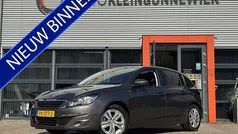 Grijs Gebruikt 2017 Peugeot 308 Hatchback | € 8.850 (Eerlijke prijs)