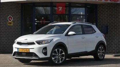 Wit Gebruikt 2020 Kia Stonic SUV | € 13.885 (Eerlijke prijs)