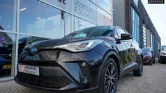 Zwart Gebruikt 2020 Toyota C-HR Style SUV | € 23.950 (Eerlijke prijs)