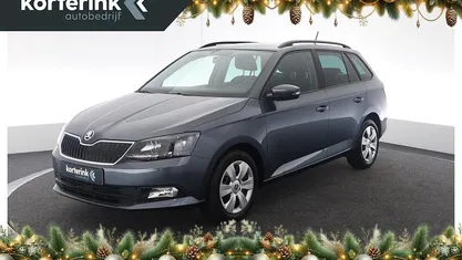 Grijs Gebruikt 2015 Skoda Fabia Ambition Stationwagen | € 9.890 (Eerlijke prijs)
