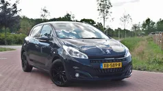 Grijs Gebruikt 2019 Peugeot 208 GT-line Hatchback | € 13.990 (Goede deal)