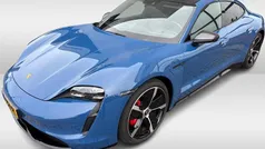 Blauw Gebruikt 2021 Porsche Taycan 4S Performance Package Sedan | € 63.950 (Eerlijke prijs)