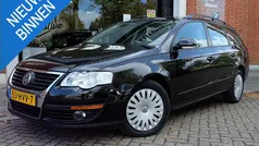 Zwart Gebruikt 2009 VW Passat Trendline Stationwagen | € 2.750 (Goede deal)