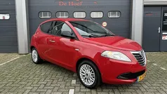 Rood Gebruikt 2014 Lancia Ypsilon S Hatchback | € 4.499 (Eerlijke prijs)