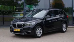 Zwart, metallic lak Gebruikt 2022 BMW X1 Comfort Edition SUV | € 31.950 (Eerlijke prijs)