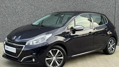 Occasion 2019 Peugeot 208 Allure Hatchback | € 8.995 (Super prijs)