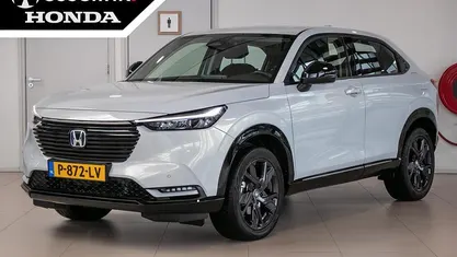 Zilver (metallic) Gebruikt 2022 Honda HR-V Advance SUV | € 28.800 (Eerlijke prijs)