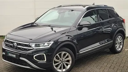 Occasion 2023 VW T-Roc Style SUV | € 26.240 (Eerlijke prijs)