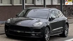Grijs (metallic) Gebruikt 2017 Porsche Macan Turbo SUV | € 34.950 (Eerlijke prijs)