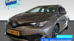 Grijs Gebruikt 2018 Toyota Auris Hybrid Stationwagen | € 17.940 (Eerlijke prijs)