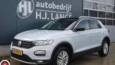 Gebruikt 2018 VW T-Roc Style SUV | € 18.950 (Eerlijke prijs)