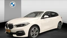 Gebruikt 2021 BMW 118 Executive Hatchback | € 24.900 (Eerlijke prijs)