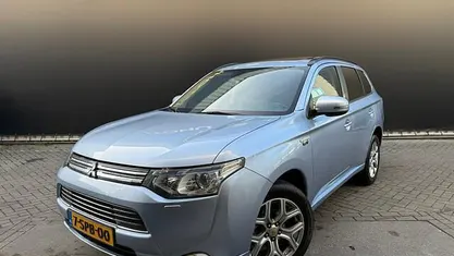 Occasion 2013 Mitsubishi Outlander Edition SUV | € 8.950 (Goede deal)