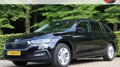 Zwart Gebruikt 2023 Skoda Octavia Business Line Stationwagen | € 24.900 (Eerlijke prijs)