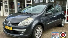 Gebruikt 2009 Renault Clio II Collection Hatchback | € 1.950 (Goede deal)