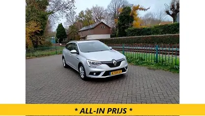 Grijs Occasion 2016 Renault Mégane GrandTour Zen Stationwagen | € 10.950 (Eerlijke prijs)