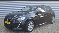 Zwart Gebruikt 2023 Peugeot 208 Active Hatchback | € 15.995 (Eerlijke prijs)