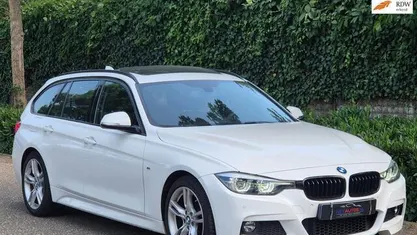 Occasion BMW 320 Executive 184 PK (135 kW) 2018 Wit Stationwagen