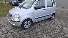 Gebruikt 2002 Suzuki Wagon R Hatchback | € 1.000 (Eerlijke prijs)