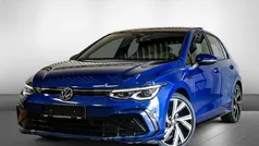 Blauw Gebruikt 2023 VW Golf VIII R-line Hatchback | € 34.500 (Eerlijke prijs)