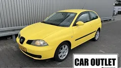 Geel, metallic lak Gebruikt 2002 Seat Ibiza Sport Hatchback | € 1.250 (Eerlijke prijs)